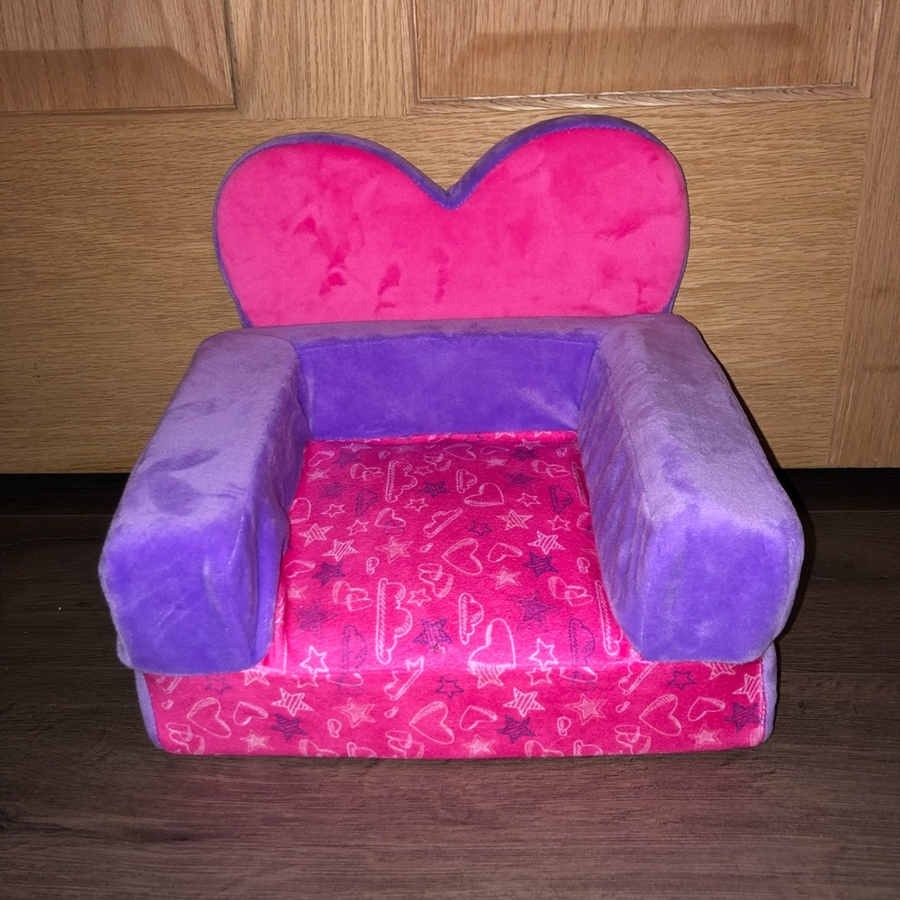 Build a Bear Heart Chair Bed